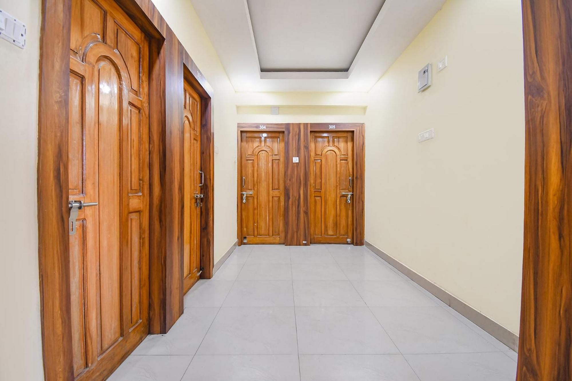Fabhotel Seven Inn 3 Бхубанешвара Экстерьер фото